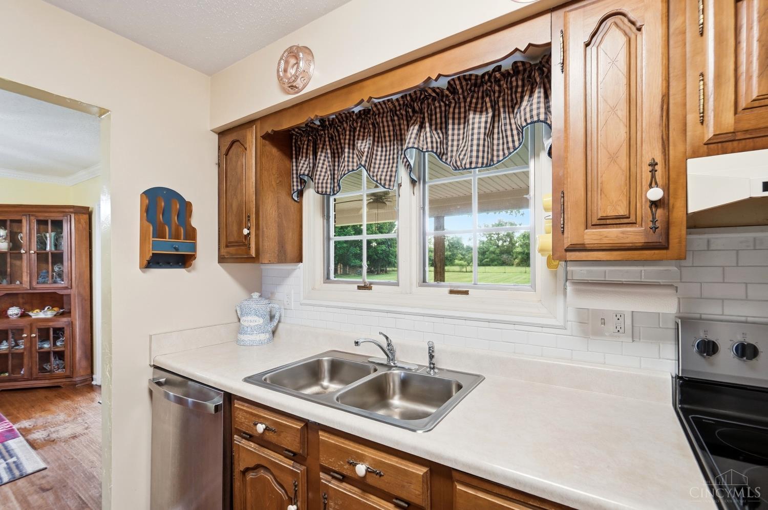 1428 Social Row Road, Washington Twp, OH, 45458 — photo 10