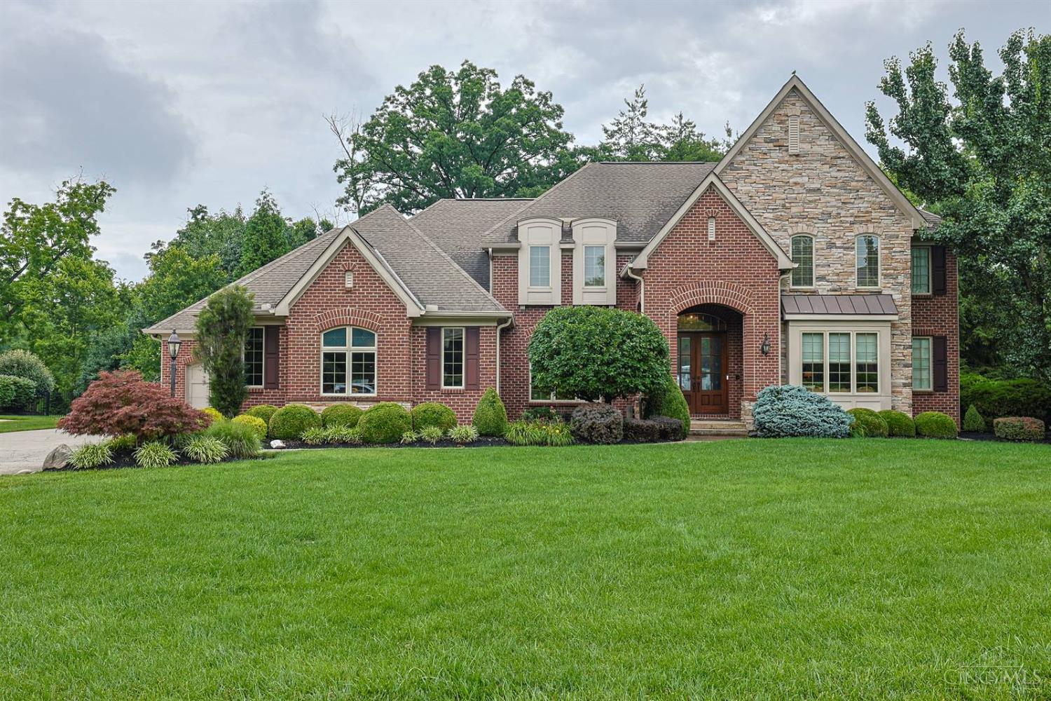 8126 Deer Path Lane