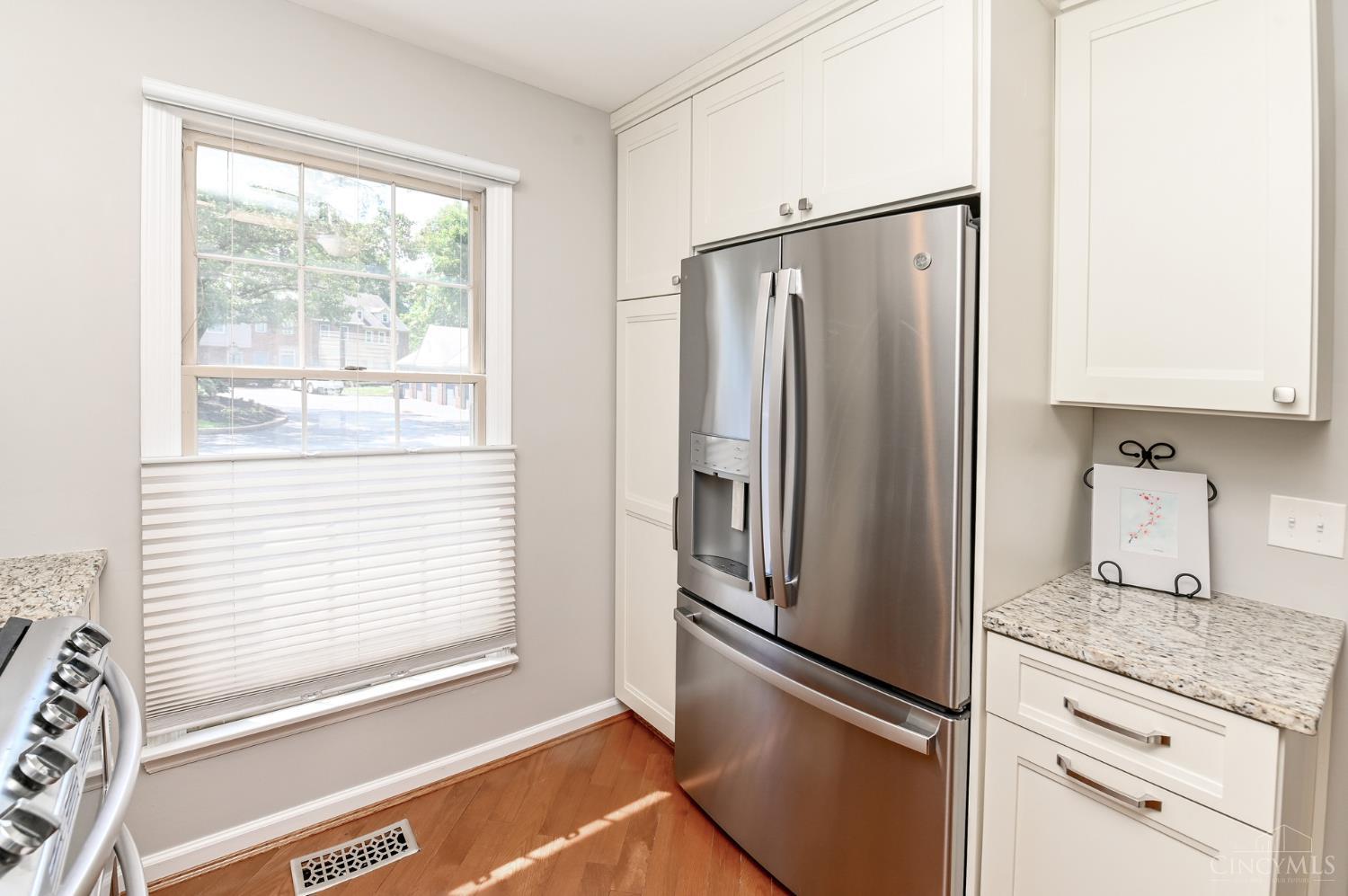 3658 Herschel Avenue, Cincinnati, OH, 45208 — photo 7