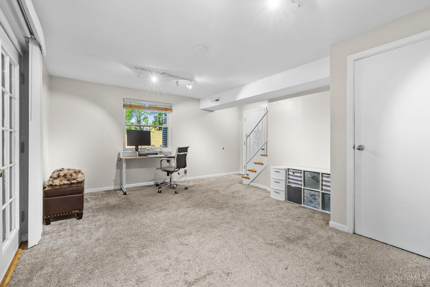 1207 Isis Avenue, Cincinnati, OH, 45208 — photo 29