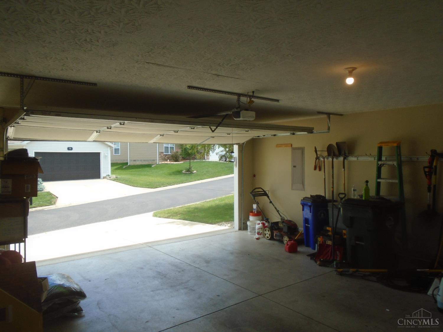 74 Persimmon Drive, Hamilton, OH, 45013 — photo 20