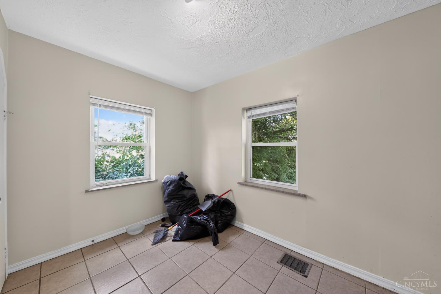 5804 Argus Road, Cincinnati, OH, 45224 — photo 15