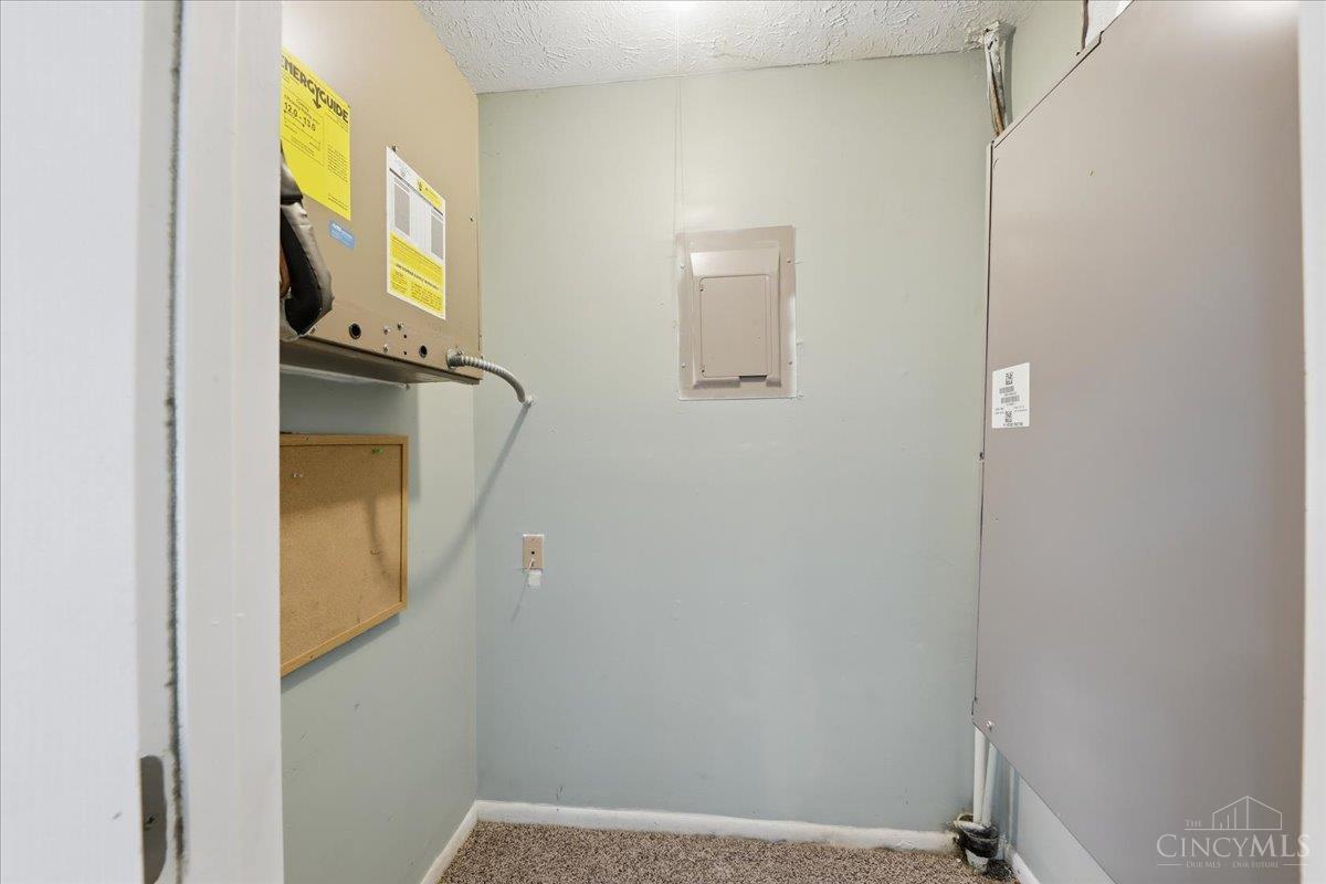 5983 Meadowcreek Drive #4, Milford, OH, 45150 — photo 28