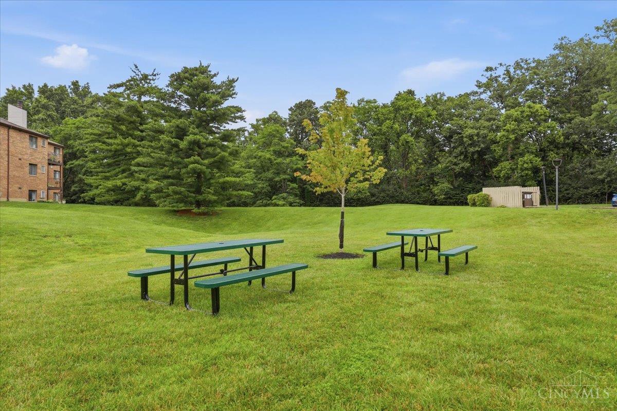 5983 Meadowcreek Drive #4, Milford, OH, 45150 — photo 9