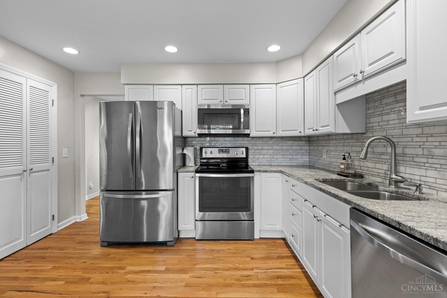 1207 Isis Avenue, Cincinnati, OH, 45208 — photo 11