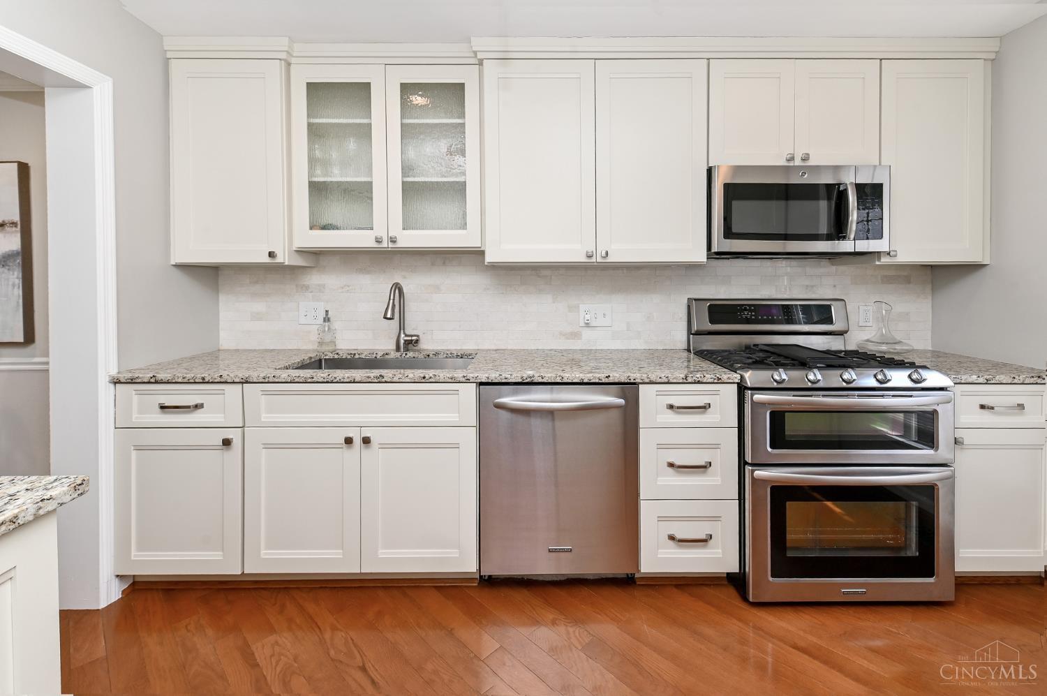 3658 Herschel Avenue, Cincinnati, OH, 45208 — photo 5