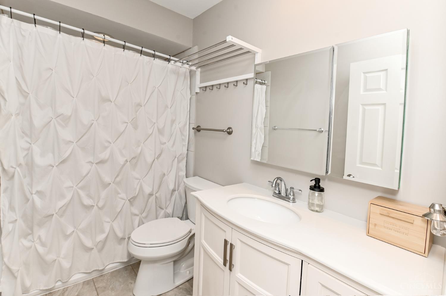3658 Herschel Avenue, Cincinnati, OH, 45208 — photo 31