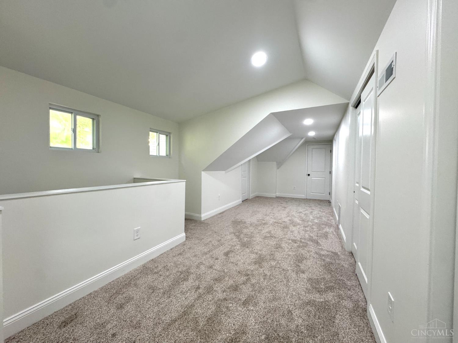 2728 Silverleaf Avenue, Cincinnati, OH, 45212 — photo 18