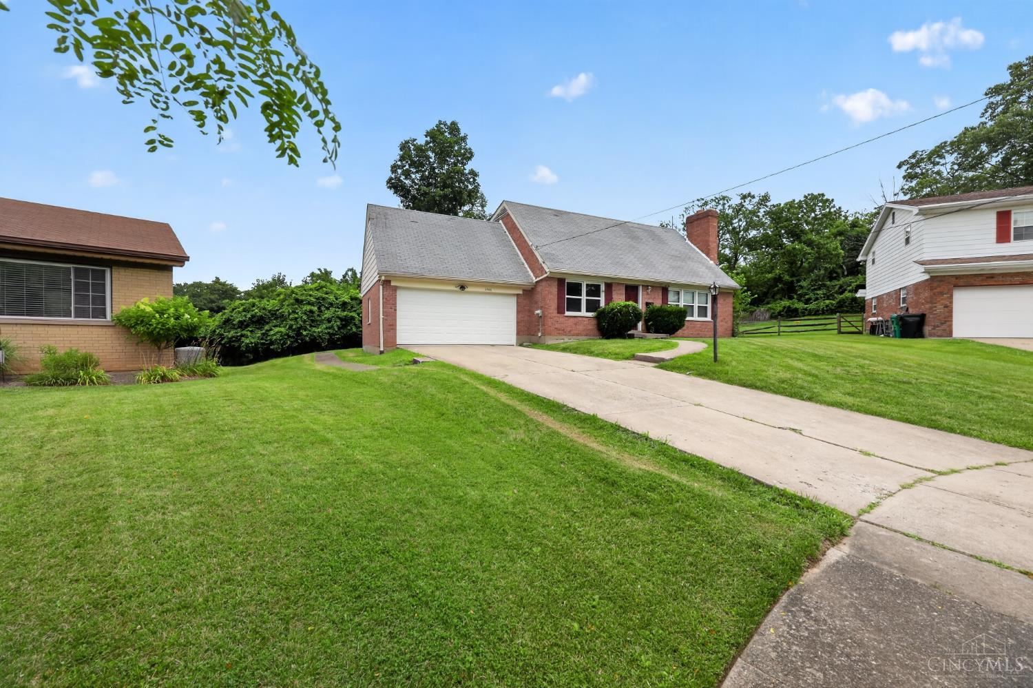 5406 Bluebird Lane, Cincinnati, OH, 45239 — photo 9