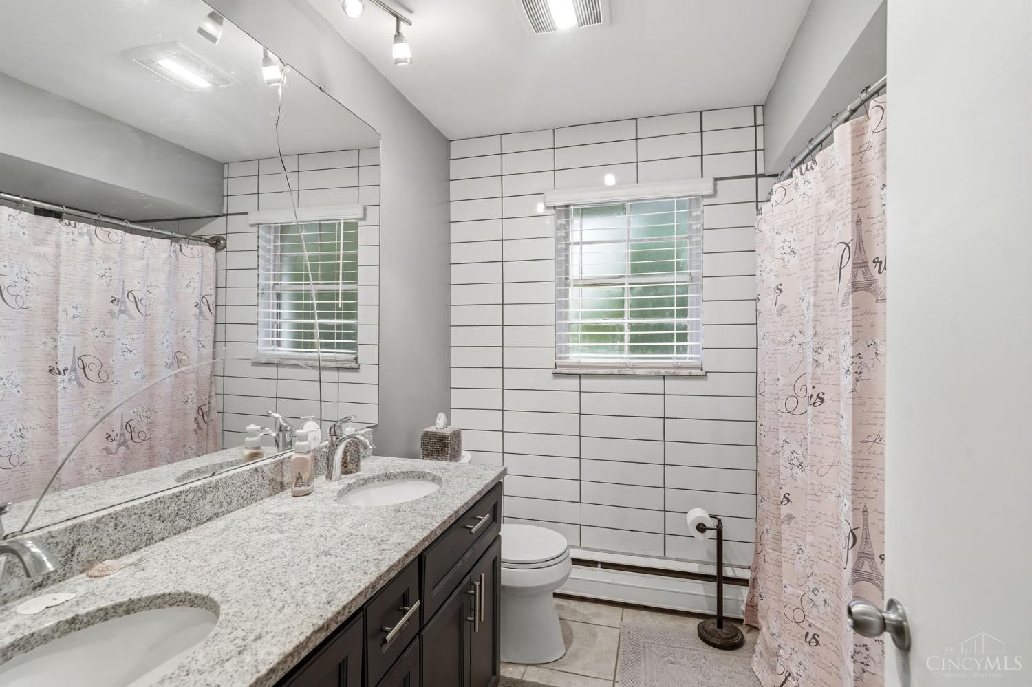 8881 Paw Paw Lane, Sycamore Twp, OH, 45236 — photo 20
