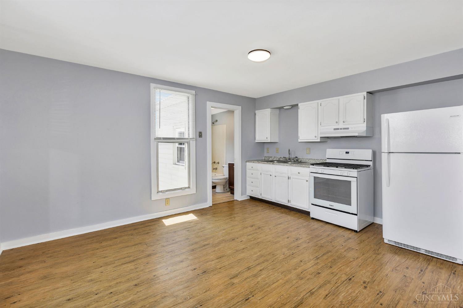 305 Walnut Street, Elmwood Place, OH, 45216 — photo 27