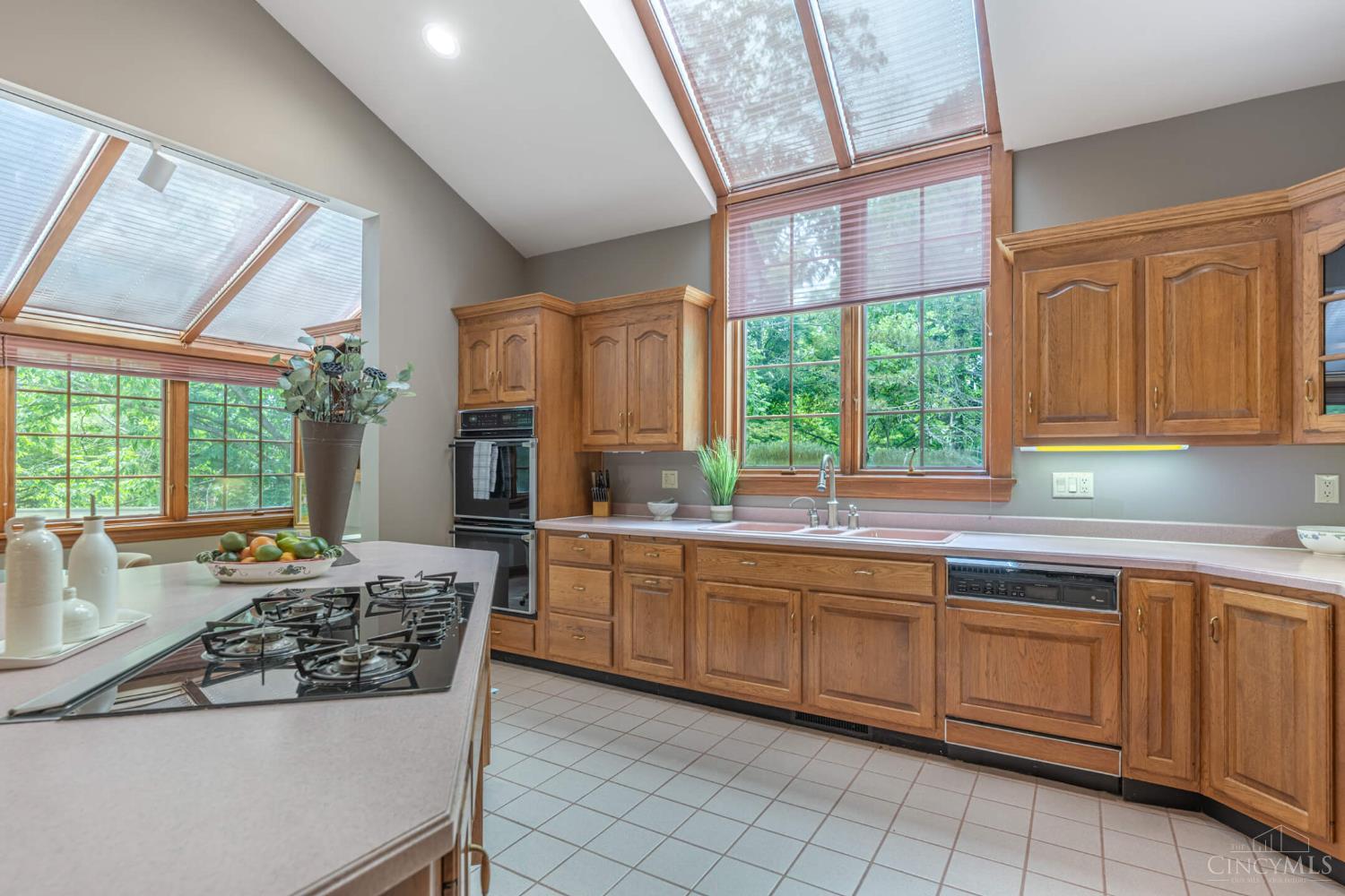 514 Shambord Circle, Kettering, OH, 45429 — photo 14