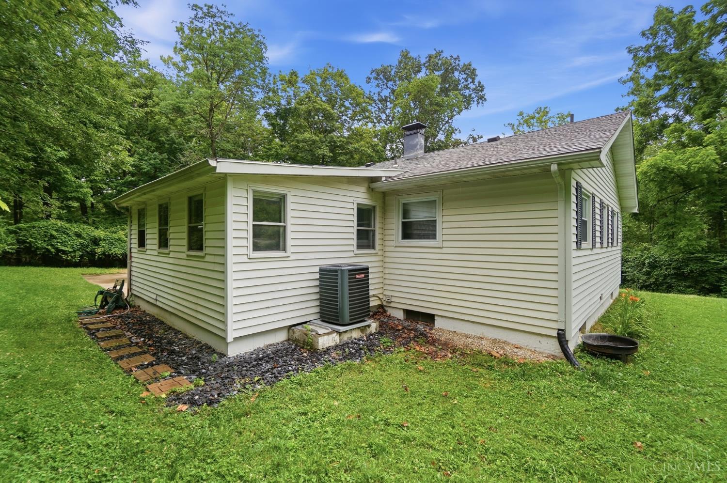1253 Opal, Miamisburg, OH, 45342 — photo 24