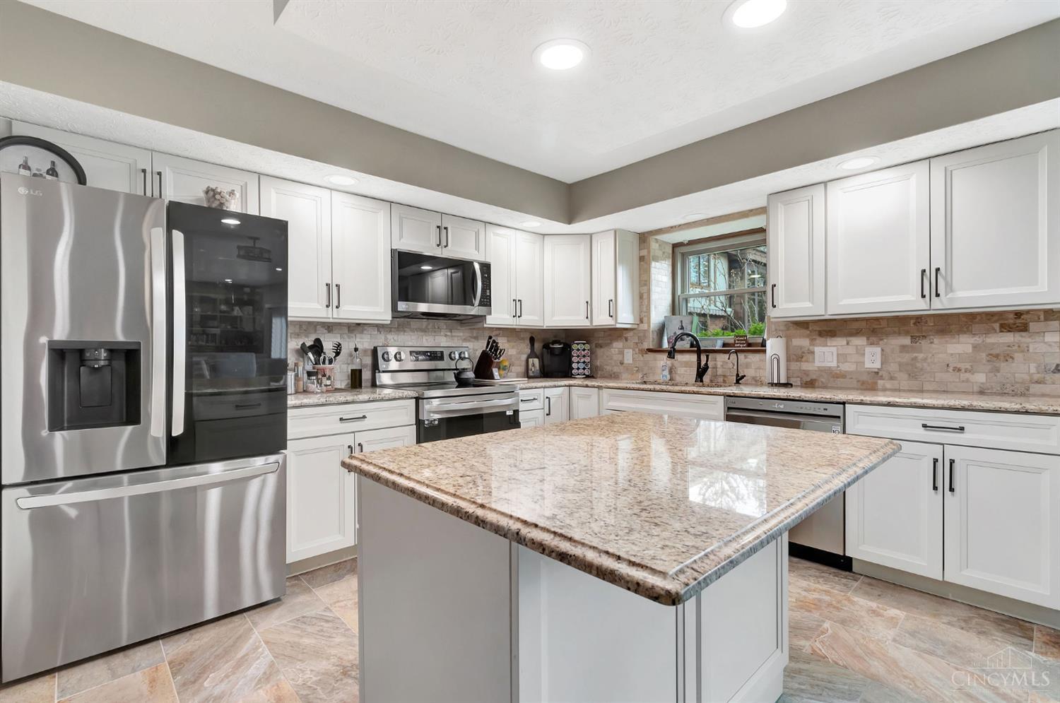 692 Doe Crossing, Centerville, OH, 45459 — photo 12