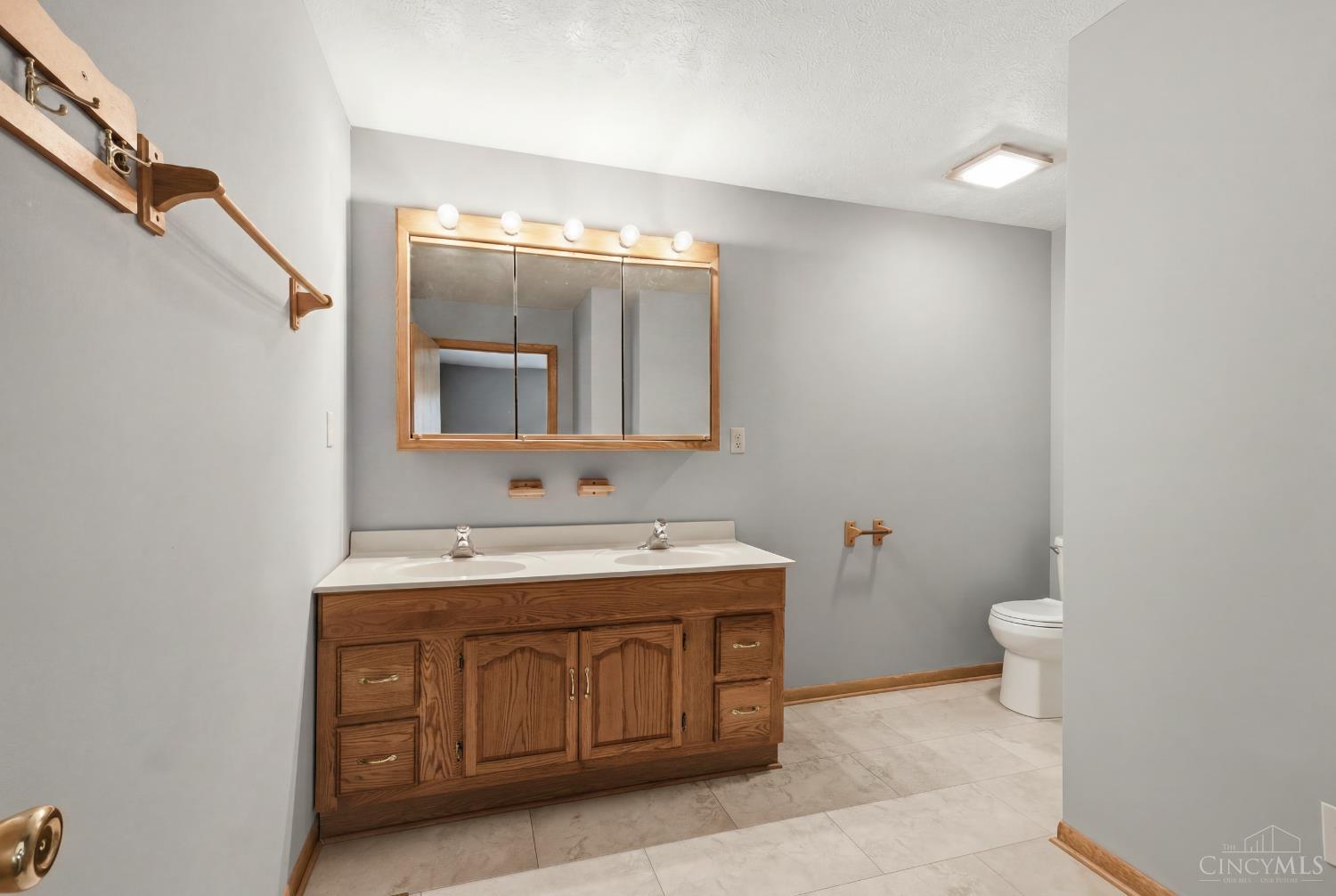 310 Gebhart Church Road, Miamisburg, OH, 45342 — photo 33