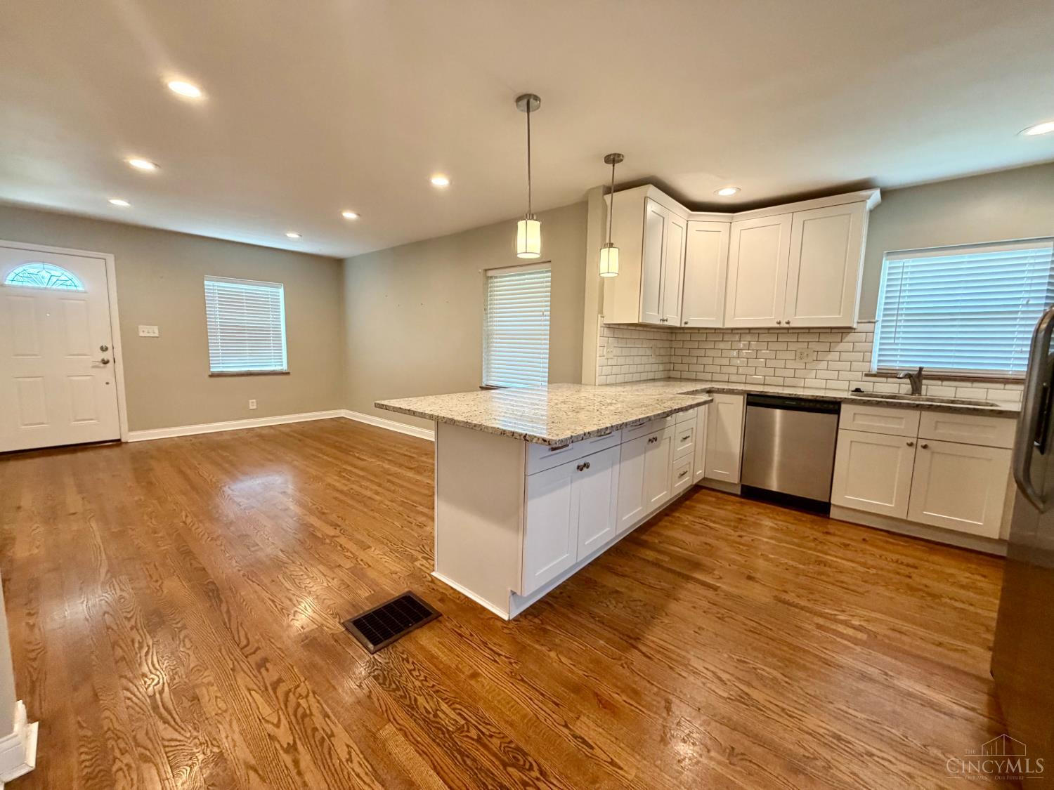 4624 Hunt Road, Blue Ash, OH, 45242 — photo 3