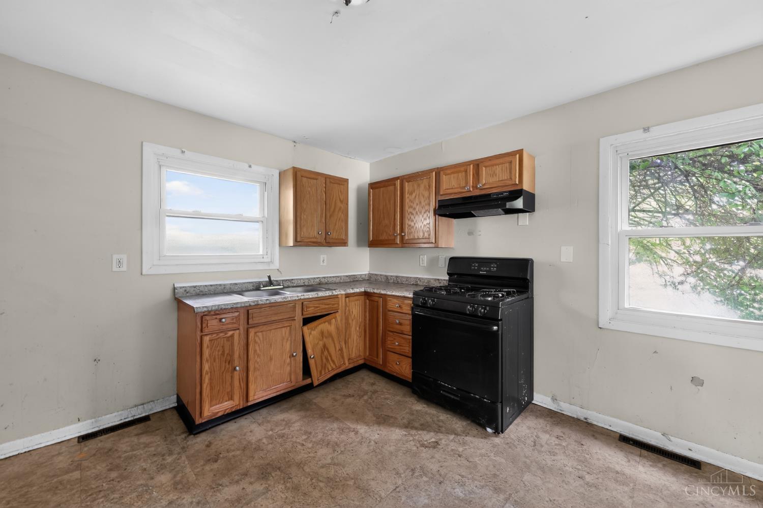 1714 Monterey Court, Cincinnati, OH, 45223 — photo 10