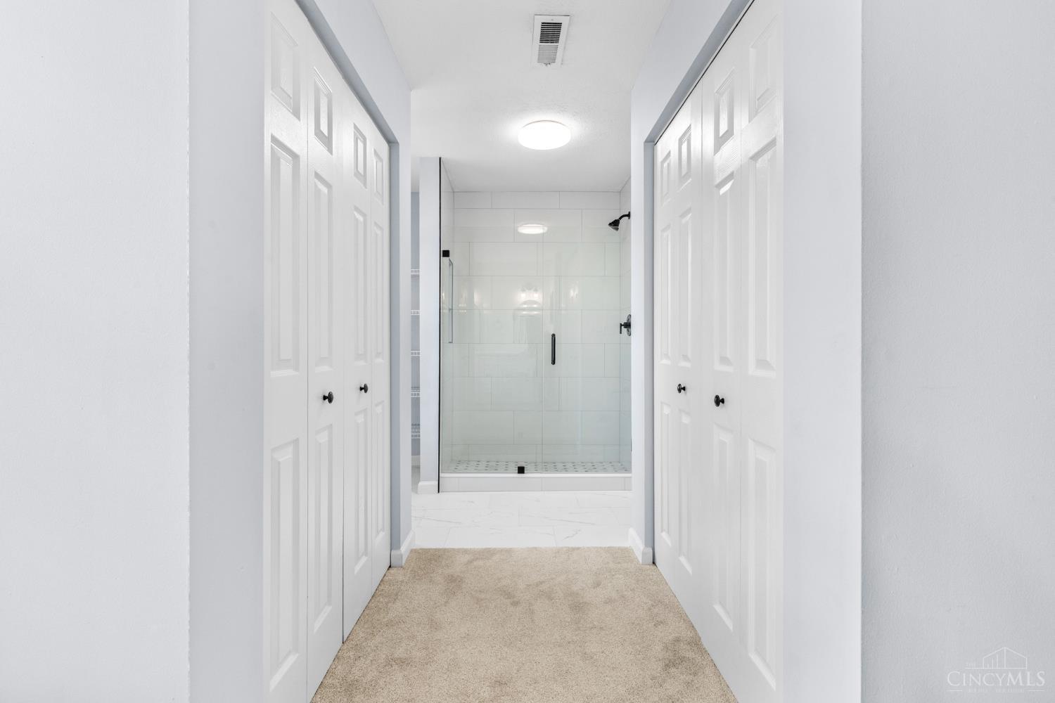 10555 Montgomery Road #5, Montgomery, OH, 45242 — photo 17