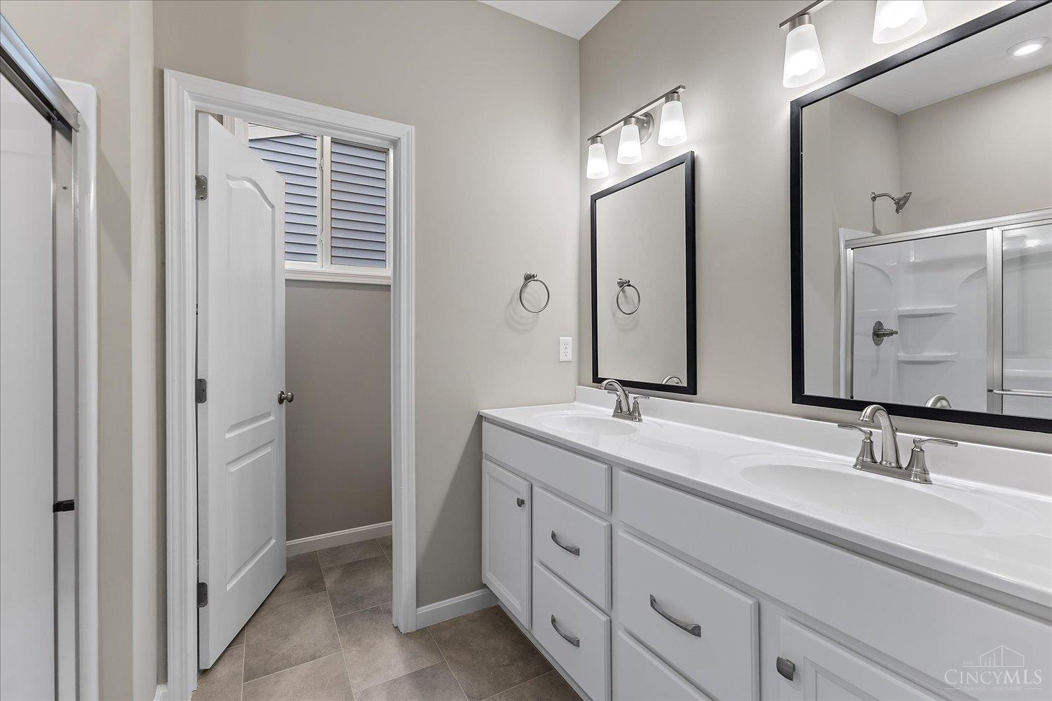 1593 Summerview Lane, Miami Twp, OH, 45150 — photo 13