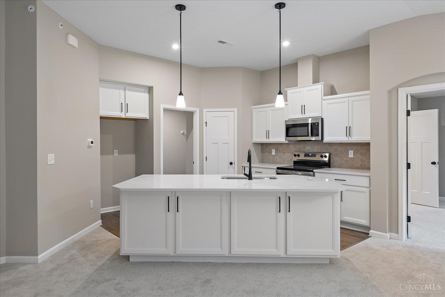 304 Parkview Lane #92304, Miami Twp, OH, 45150 — photo 3