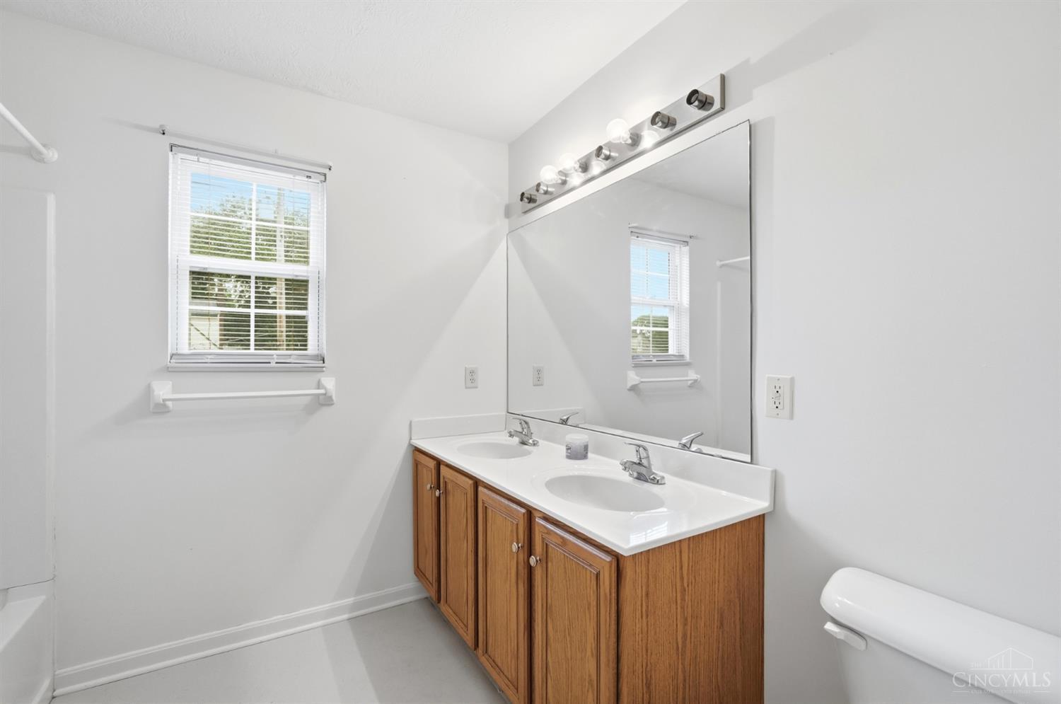 2419 Nova Avenue, Cincinnati, OH, 45238 — photo 40