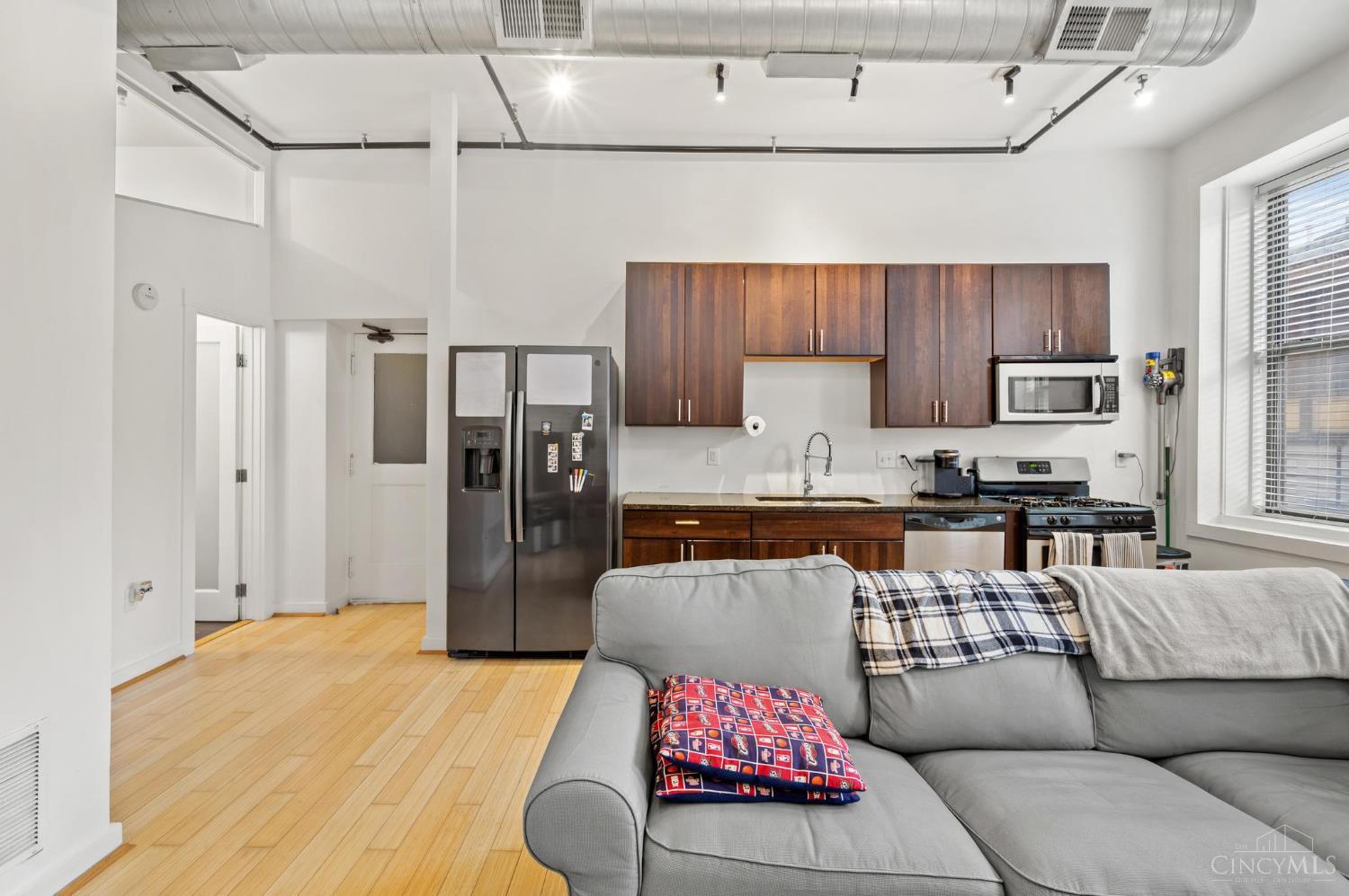 1202 Main Street #1, Cincinnati, OH, 45202 — photo 17