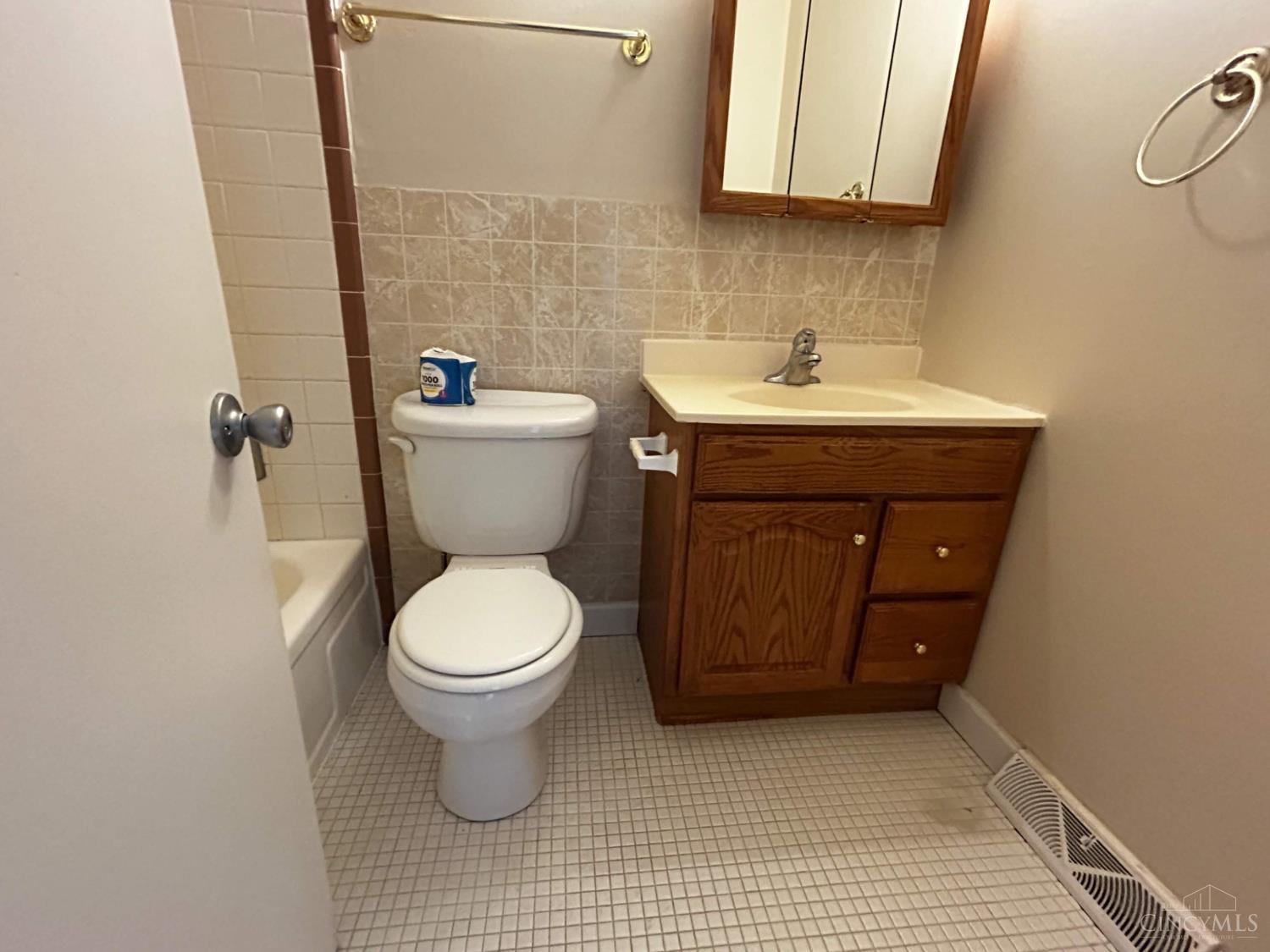 3380 North Bend Road, Green Twp, OH, 45239 — photo 10