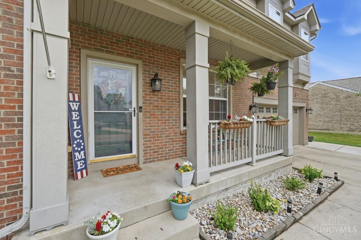 740 Oak Forest Drive, Hamilton Twp, OH, 45152 — photo 3
