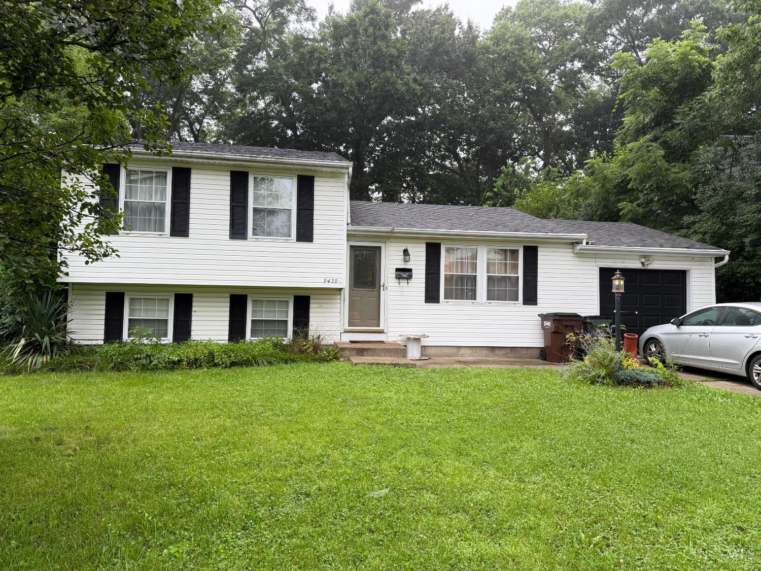 9439 Loralinda Drive, Colerain Twp, OH, 45251