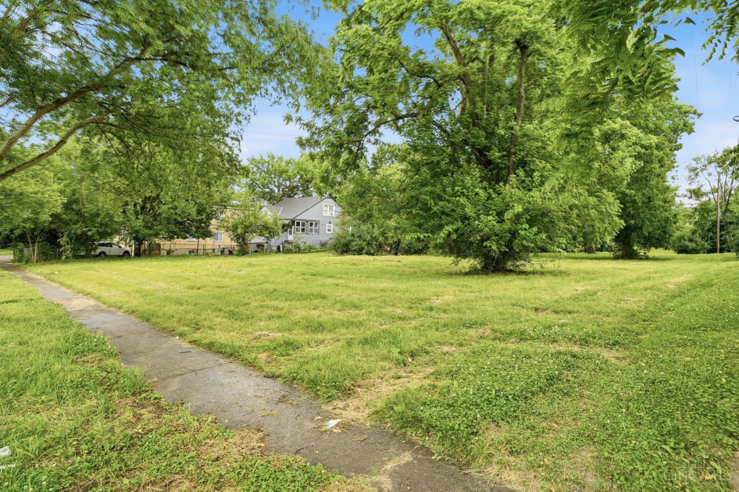 1143 Towne Street, Cincinnati, OH, 45216