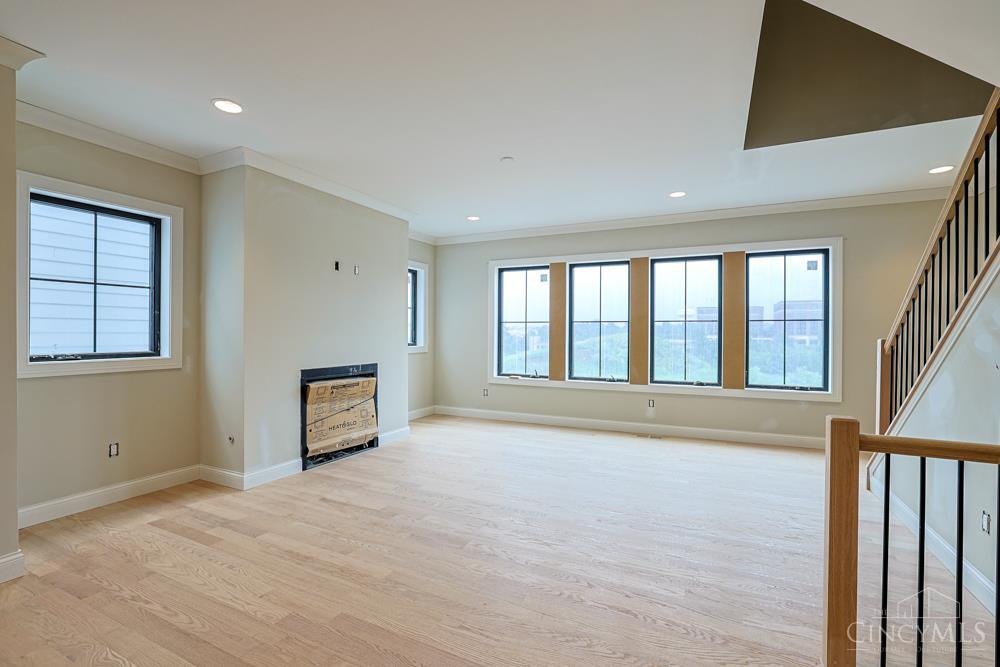 4236 Parkview Drive, Blue Ash, OH, 45242 — photo 7