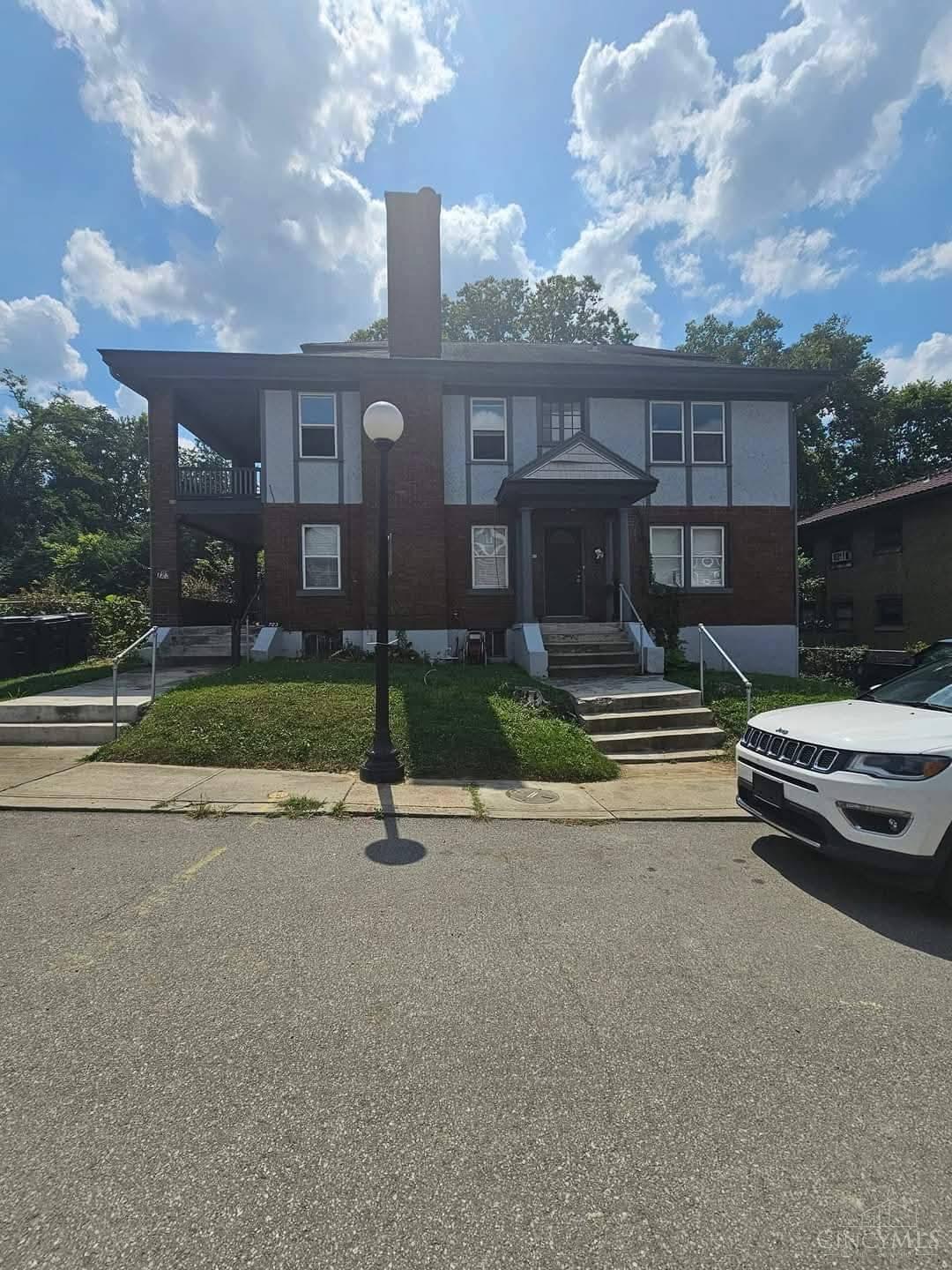 723 Chalfonte Place, Cincinnati, OH, 45229