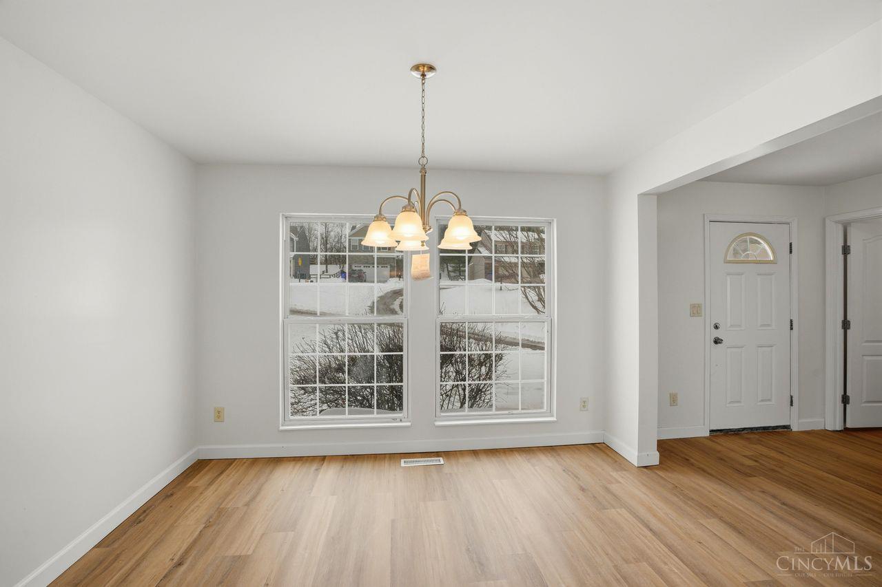 1102 Arbor Springs Drive, Hamilton, OH, 45013 — photo 12