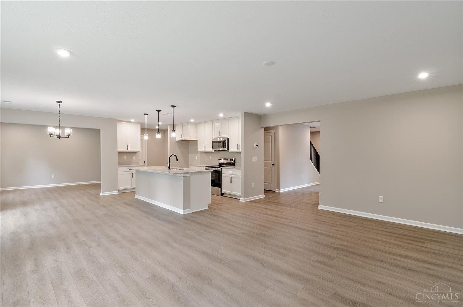 1204 Buxton Oaks Drive, Union Twp, OH, 45102 — photo 10