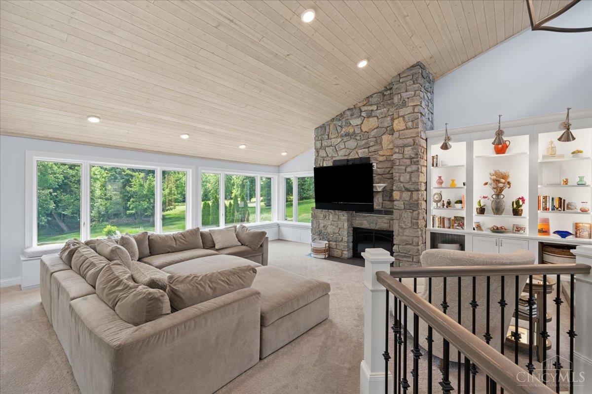 2558 Western Row Road, Deerfield Twp., OH, 45039 — photo 17