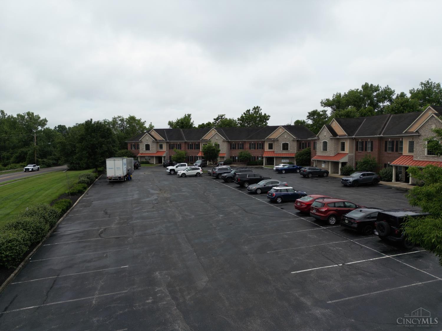 5078 Wooster Pike #200, Cincinnati, OH, 45226 — photo 14