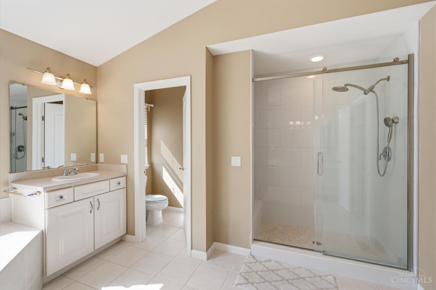 7675 Tylers Meadow Drive, West Chester, OH, 45069 — photo 33