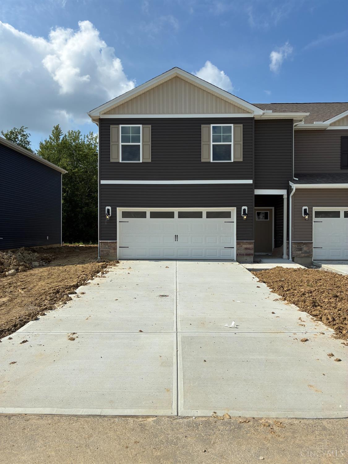 1860 Vista Lake Drive, Goshen Twp, OH, 45122