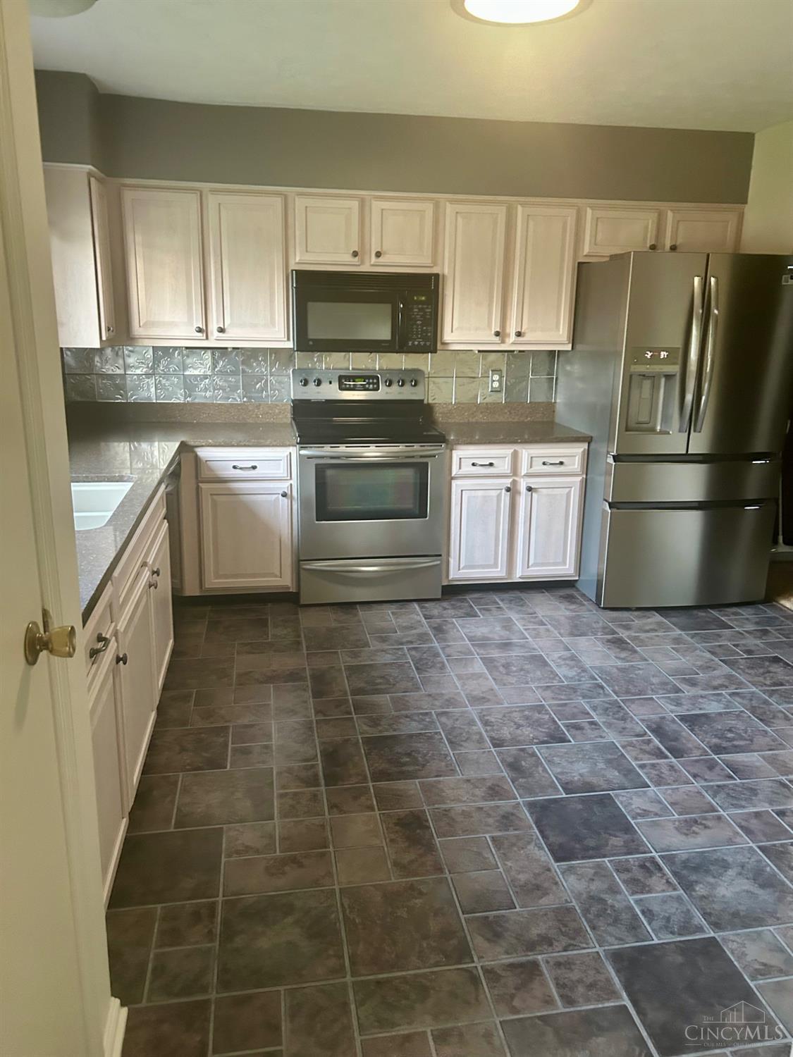 3470 Cherry Hill Drive, Fairfield, OH, 45014 — photo 4