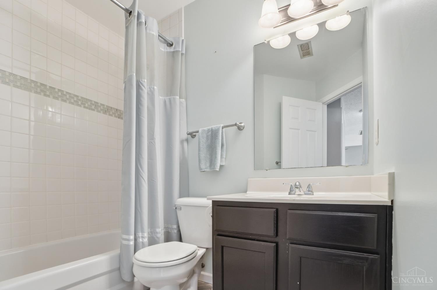 6377 Pinehurst Lane, Mason, OH, 45040 — photo 19