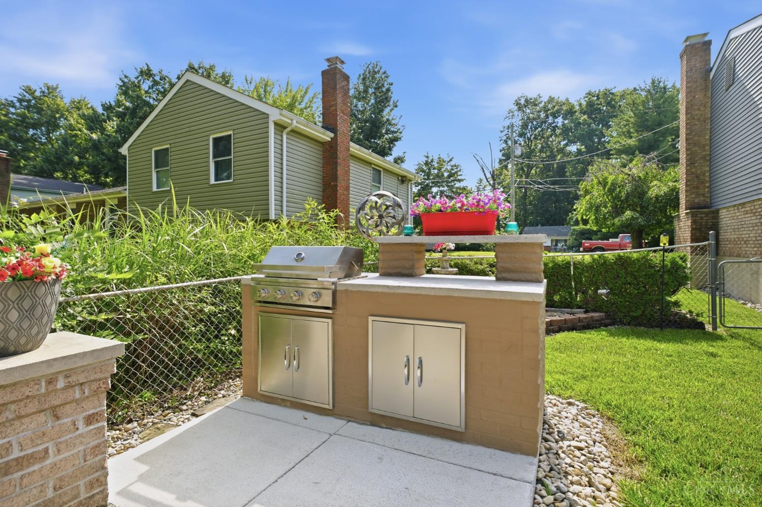 5855 Winchester Drive, Miami Twp, OH, 45150 — photo 33
