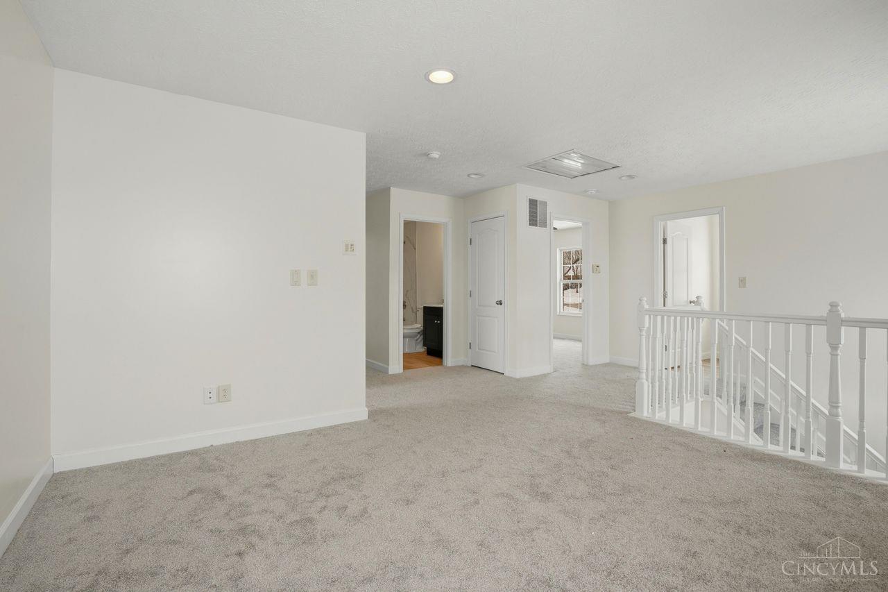 1102 Arbor Springs Drive, Hamilton, OH, 45013 — photo 19