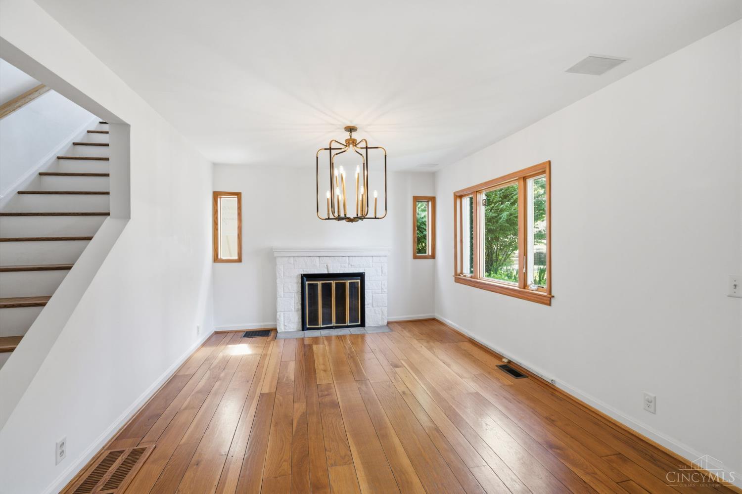 7767 Shawnee Run Road, Indian Hill, OH, 45243 — photo 4