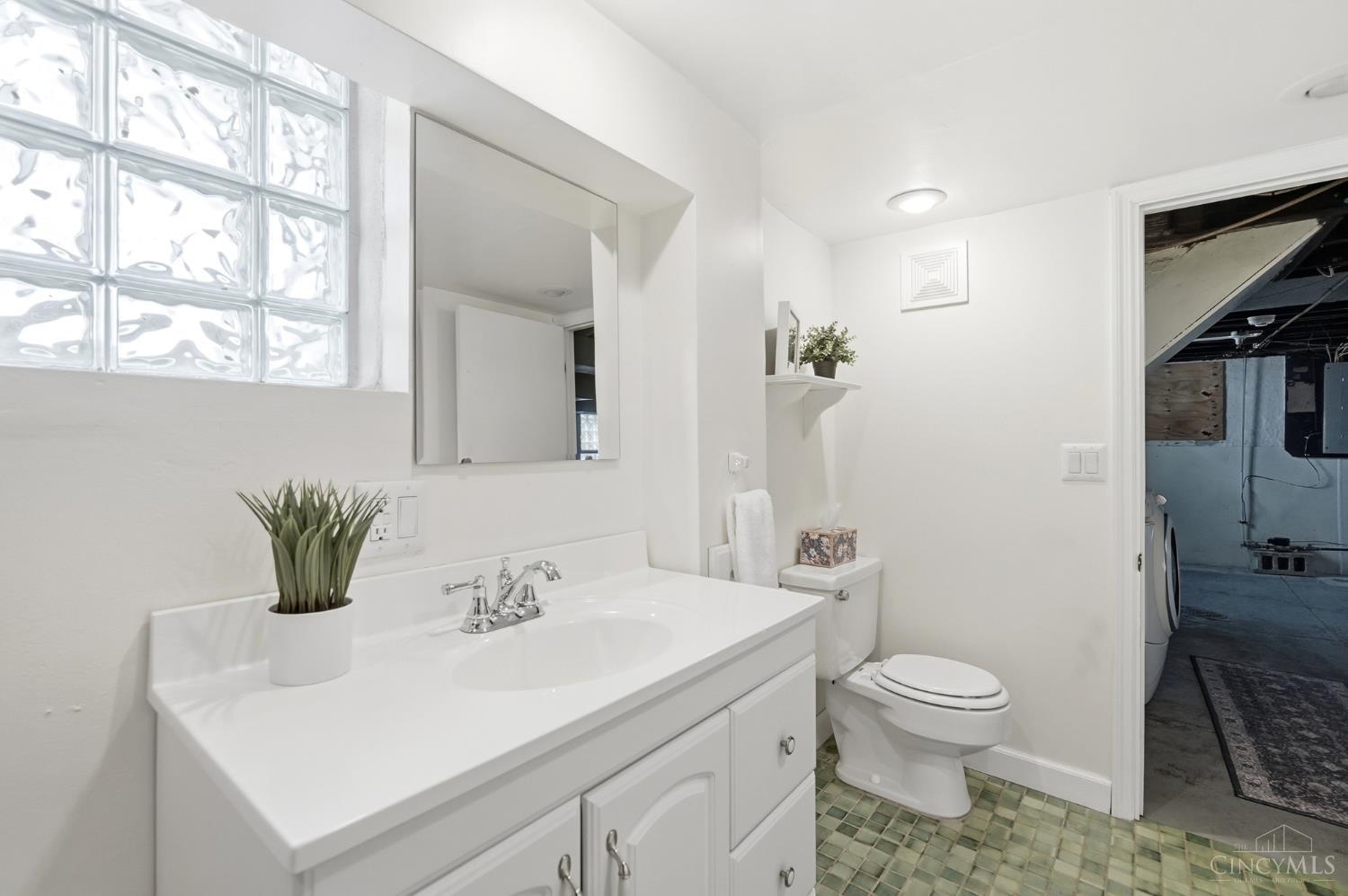 4223 Thirty Second Avenue, Cincinnati, OH, 45209 — photo 47
