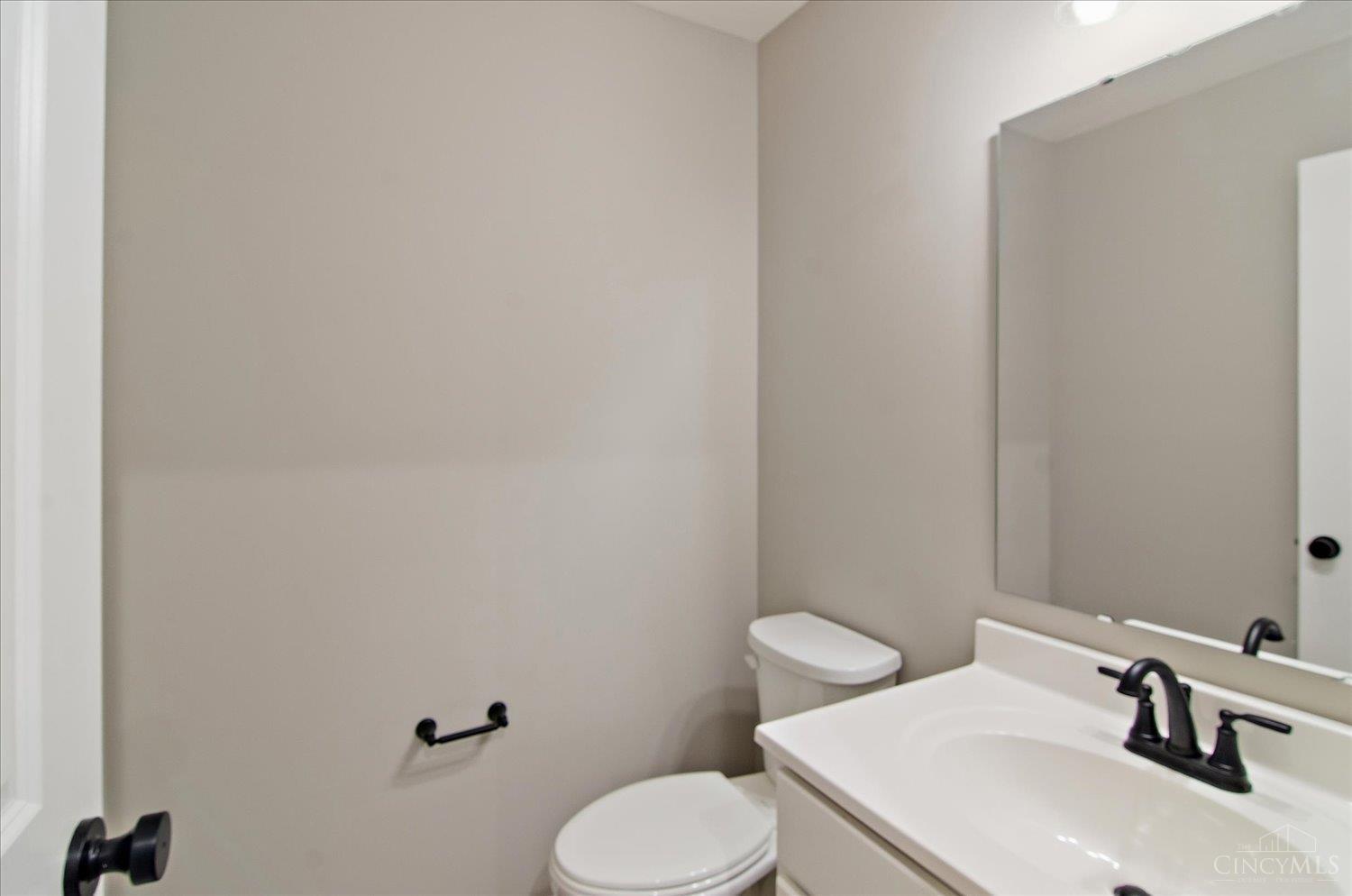 1204 Buxton Oaks Drive, Union Twp, OH, 45102 — photo 25