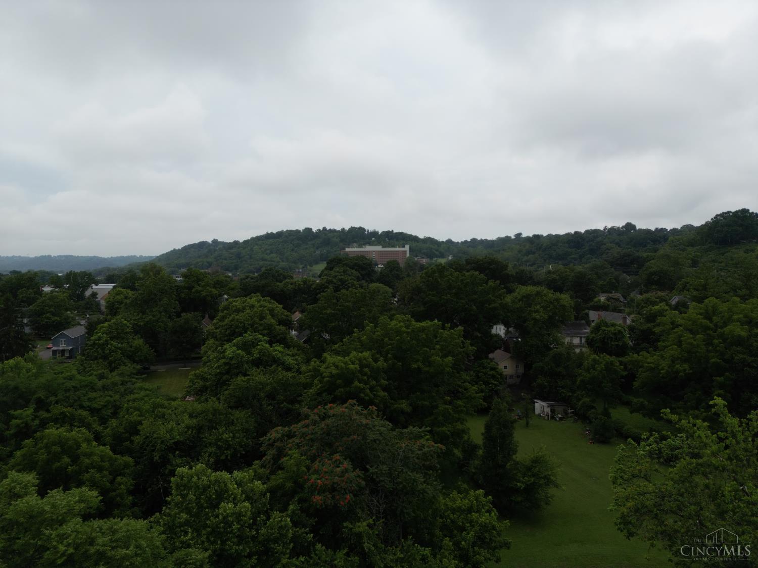 5078 Wooster Pike #200, Cincinnati, OH, 45226 — photo 21