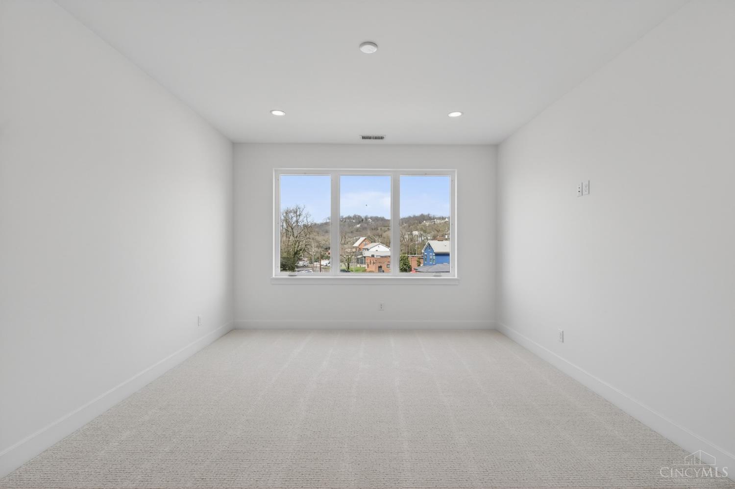 265 Strader Avenue, Cincinnati, OH, 45226 — photo 24