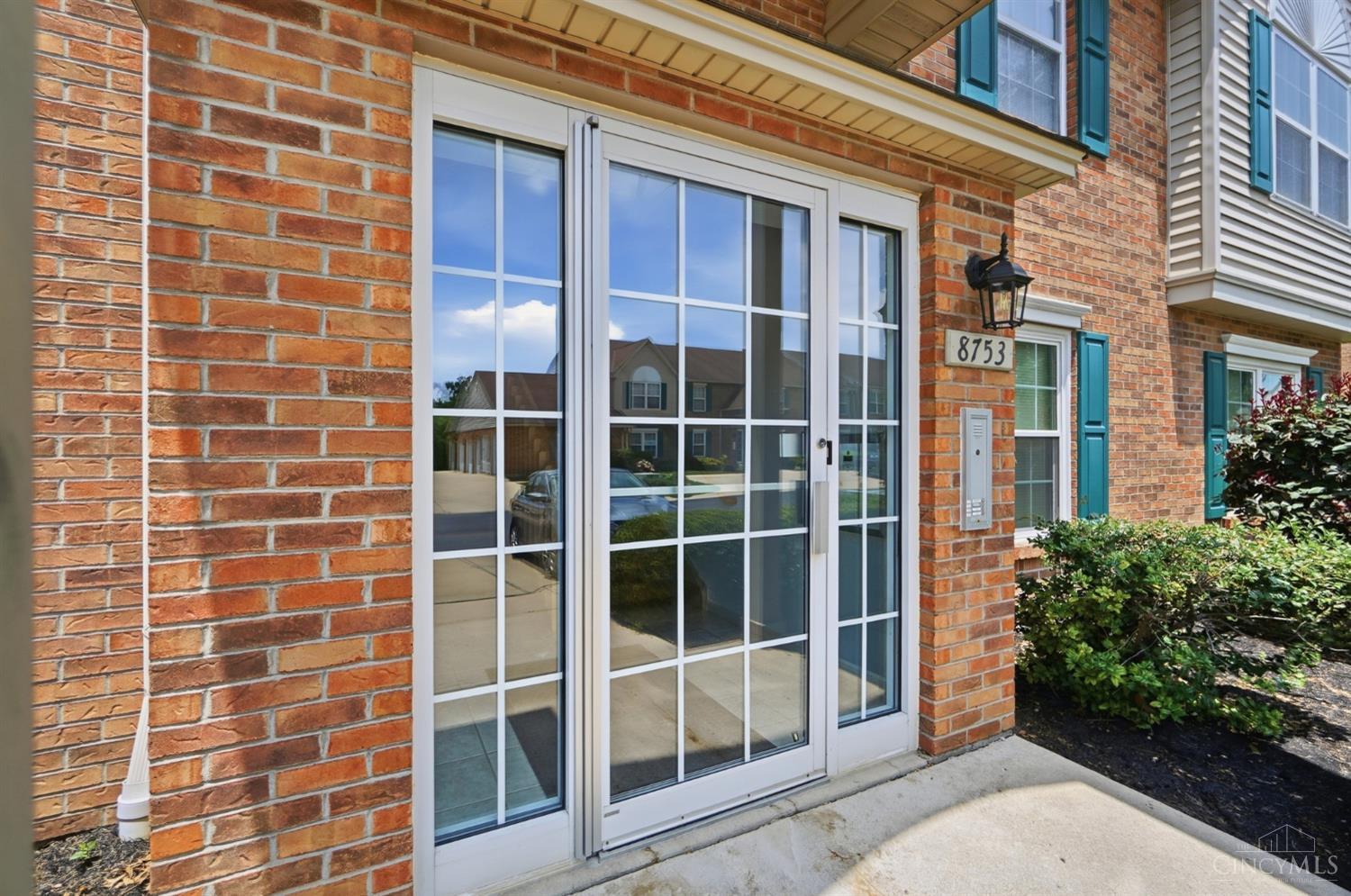 8753 Carrousel Park Cir #99, Colerain Twp, OH, 45251 — photo 6