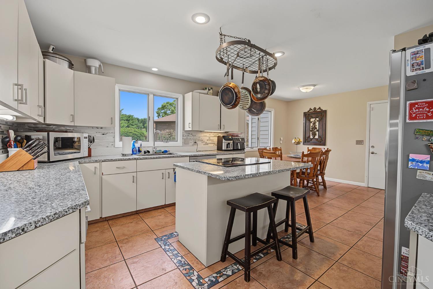 7229 Hartford Court, West Chester, OH, 45069 — photo 17