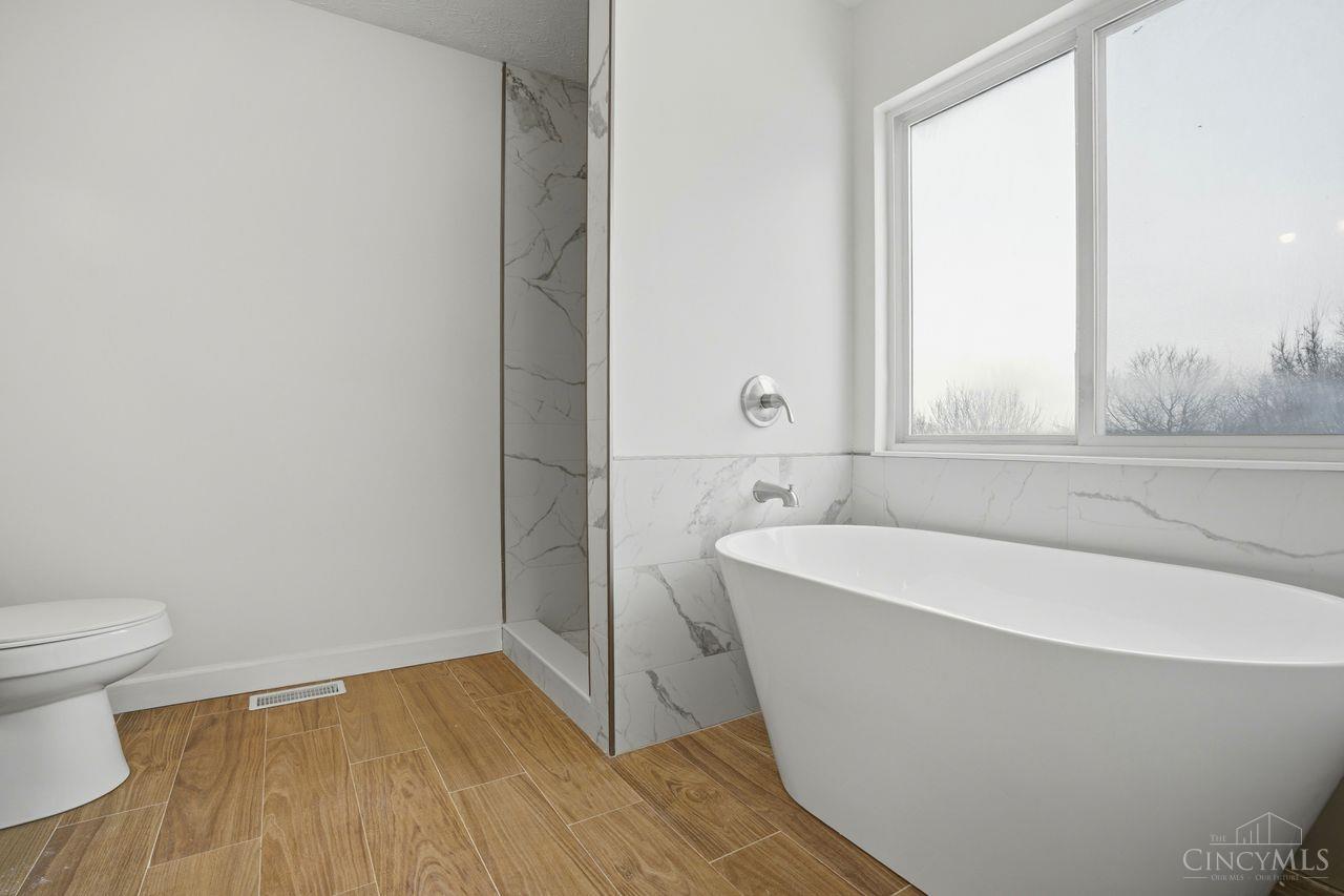 1102 Arbor Springs Drive, Hamilton, OH, 45013 — photo 30